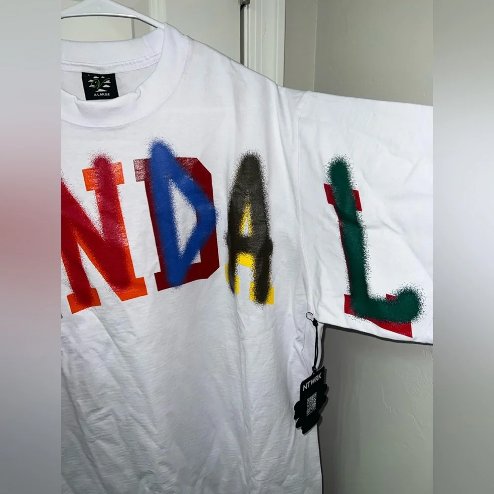 NWT Vandal T-Shirt - Picture 3 of 6